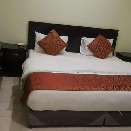 Al Eairy Apartments- Jazan 1 Zewnętrze zdjęcie